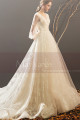 Bohemian-Inspired Wedding Dresses With Pretty Knot And Very Long Train - Ref M1903 - 05