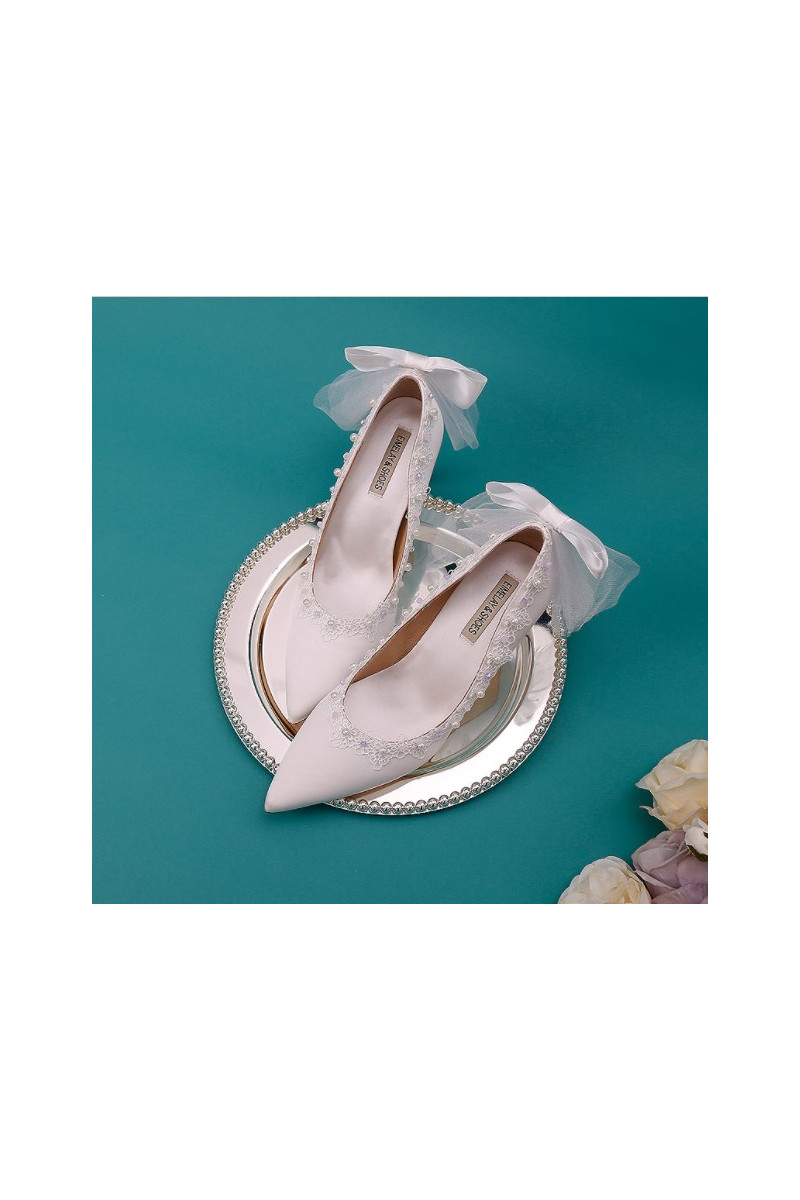 Gorgeous Wedding White Shoes With Pearls - Ref CH112 - 01