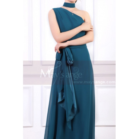 Robe Cérémonie Femme Longue Bleu Pétrole Asymétrique Avec Sa Ceinture et Son Collier Assortis
