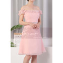 Robe Courte Rose Col Bardot A Volant Et Ceinture Brillante - Ref C924 - 03