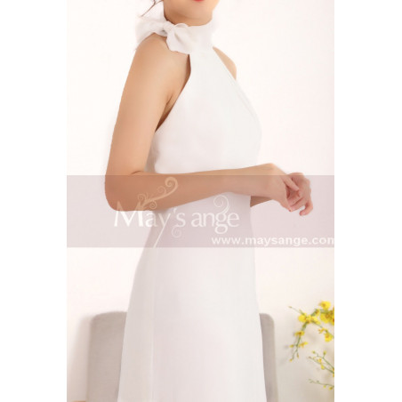 Robe Blanche Cérémonie Coupe Ajuste Et Col Halter