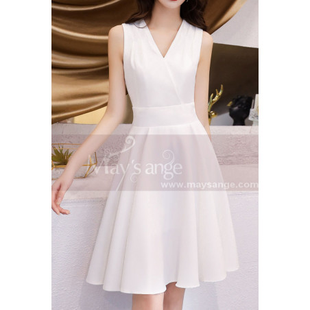 Short V-Neck White Evening Dresses