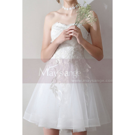 Strapless Embroidered Short White Cocktail Wedding Dress