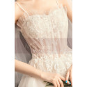 Off White Long Train Wedding Dress With Thin Strap - Ref M083 - 06