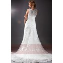 Vintage wedding dress Casablanca with wonderfull embroideries - Ref M046 - 02