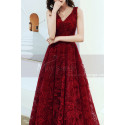 V Neck Sleeveless Red Lace Dress For Prom With Lace Up Closing - Ref L1998 - 02
