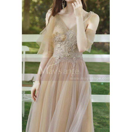 Robe Pour Mariage Demoiselle d'Honneur Courte Décolleté V Brodé
