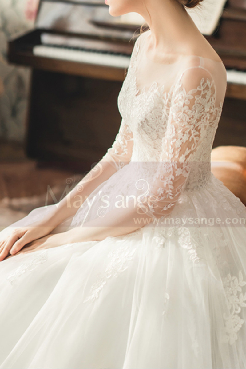 White Short Wedding Dress Illusion Neckline Jewel Neck Sleeveless Column Bodycon Short Bridal Gowns