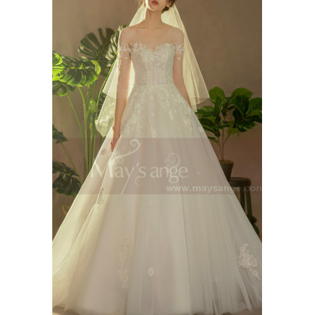 Belle Robe De Mariée Blanche Dos Nu Pour Mariage Champêtre