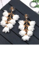 Beautiful cheap white flower earrings - Ref B0109 - 02