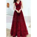 V Neck Sleeveless Red Lace Dress For Prom With Lace Up Closing - Ref L1998 - 06