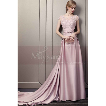 Robes Habillées Pour mariage Longue Rose Avec Traine Haut Brodé Et Cintré