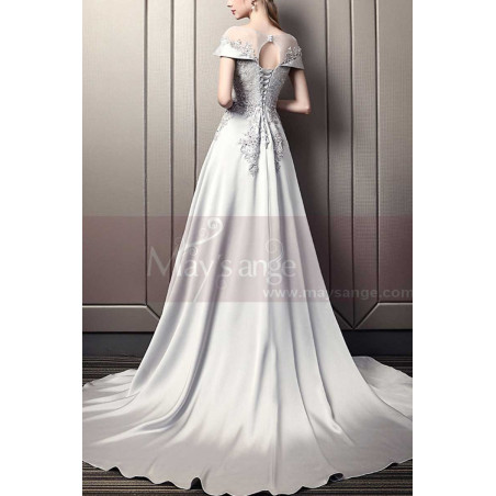 Robe Ceremonie Femme Longue Gris Argenté Avec Traîne Haut Brodé A Volant