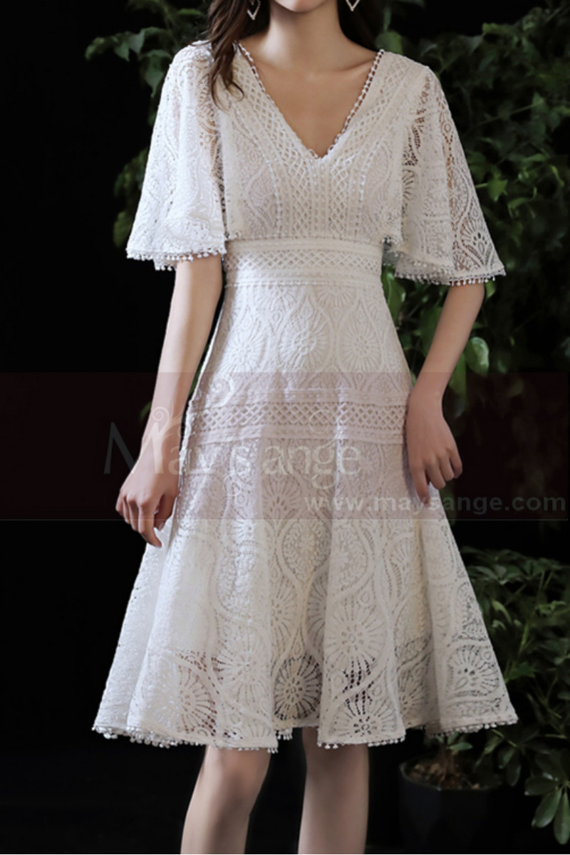 Beautiful White Short Lace Bridal Gowns With Ruffle Sleeve - Ref M1294 - 01
