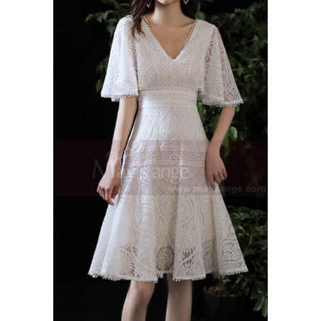 Robe Mariée Dentelle Anglaise Courte Blanche Manche Volante