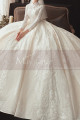 Luxury Long Illusion Sleeve Lace Bridal Gowns With High Neck - Ref M1305 - 03