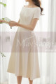 Robe Classe Pour Un Mariage Blanc Cassé Avec Manches Courtes - Ref M1308 - 03