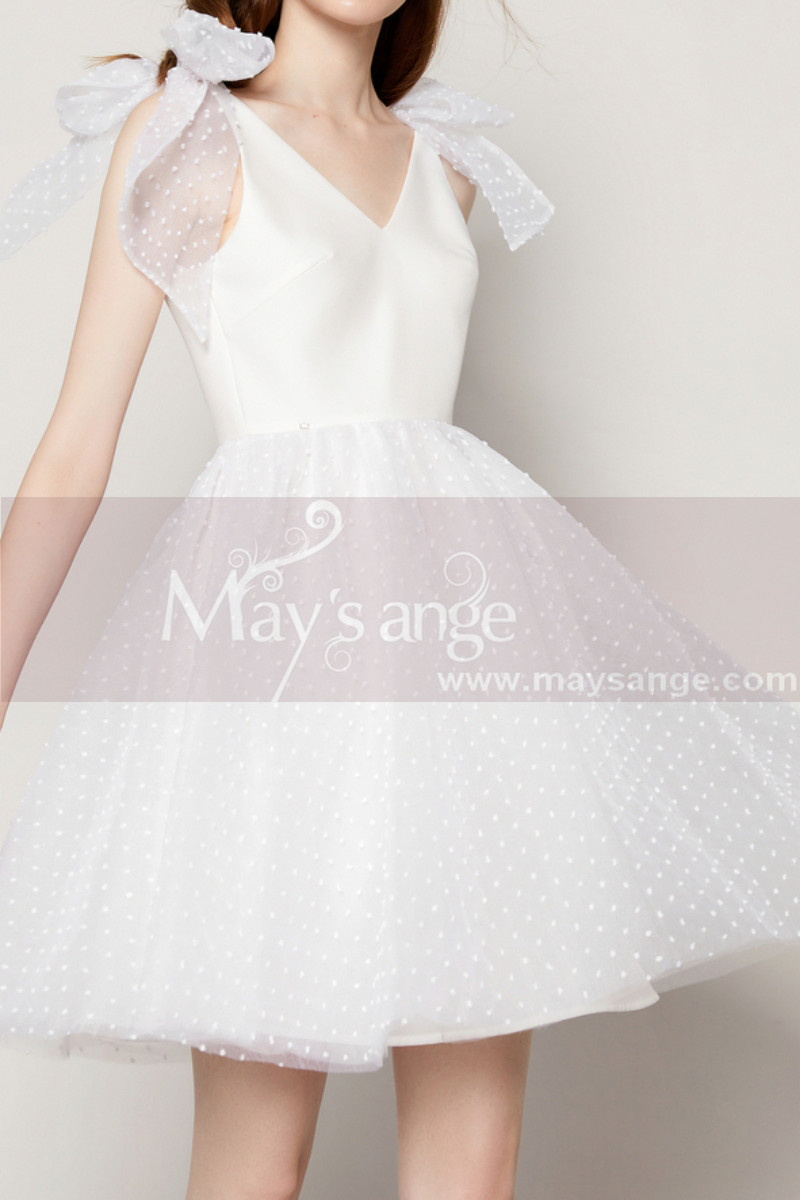 Robe courte de soiree femme blanche a nœud