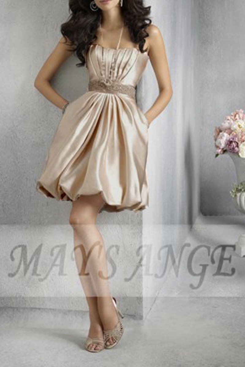 Promotion Robe Grâce et charme beige - Ref C177 Promo - 01 Promotion Robe Grâce et charme beige - Ref C177 Promo - 01