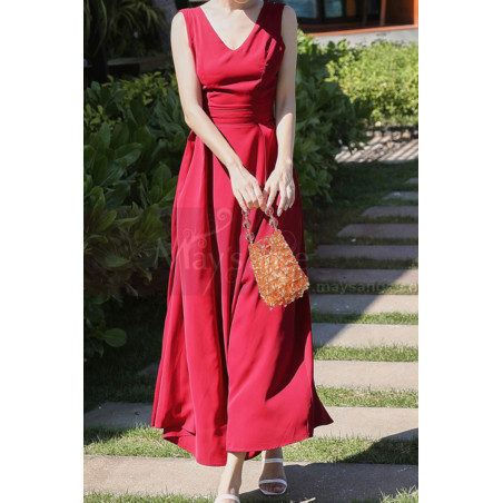 Robe Cocktail Simple Rouge Longue Dos Nu Avec Joli Noeud