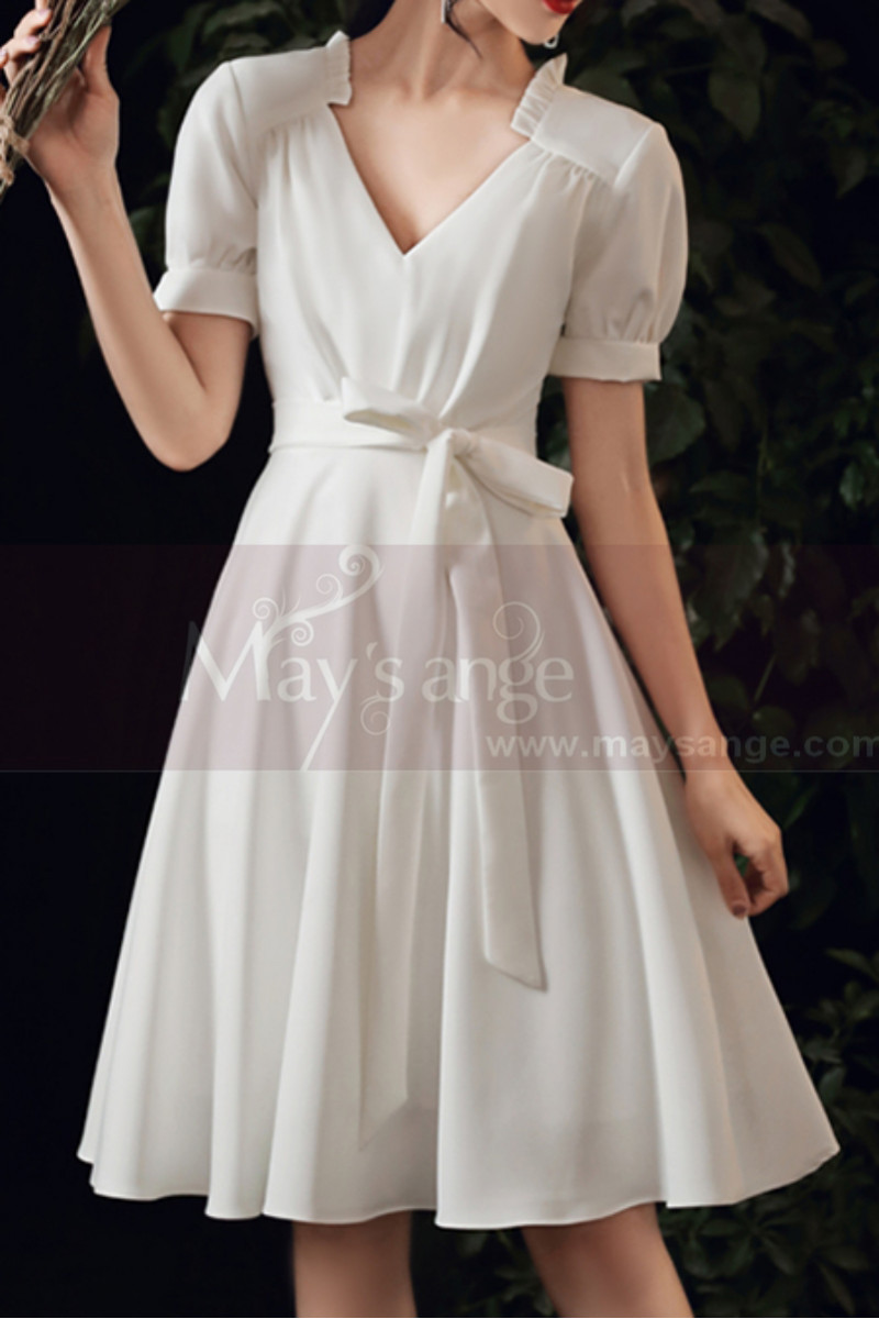 Cute Modest Wedding Gowns Short Flared Skirt With Bow Belt - Ref M1293 - 01