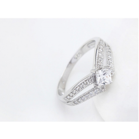 Cushion cut and square sparkling stone ladhy engagement ring