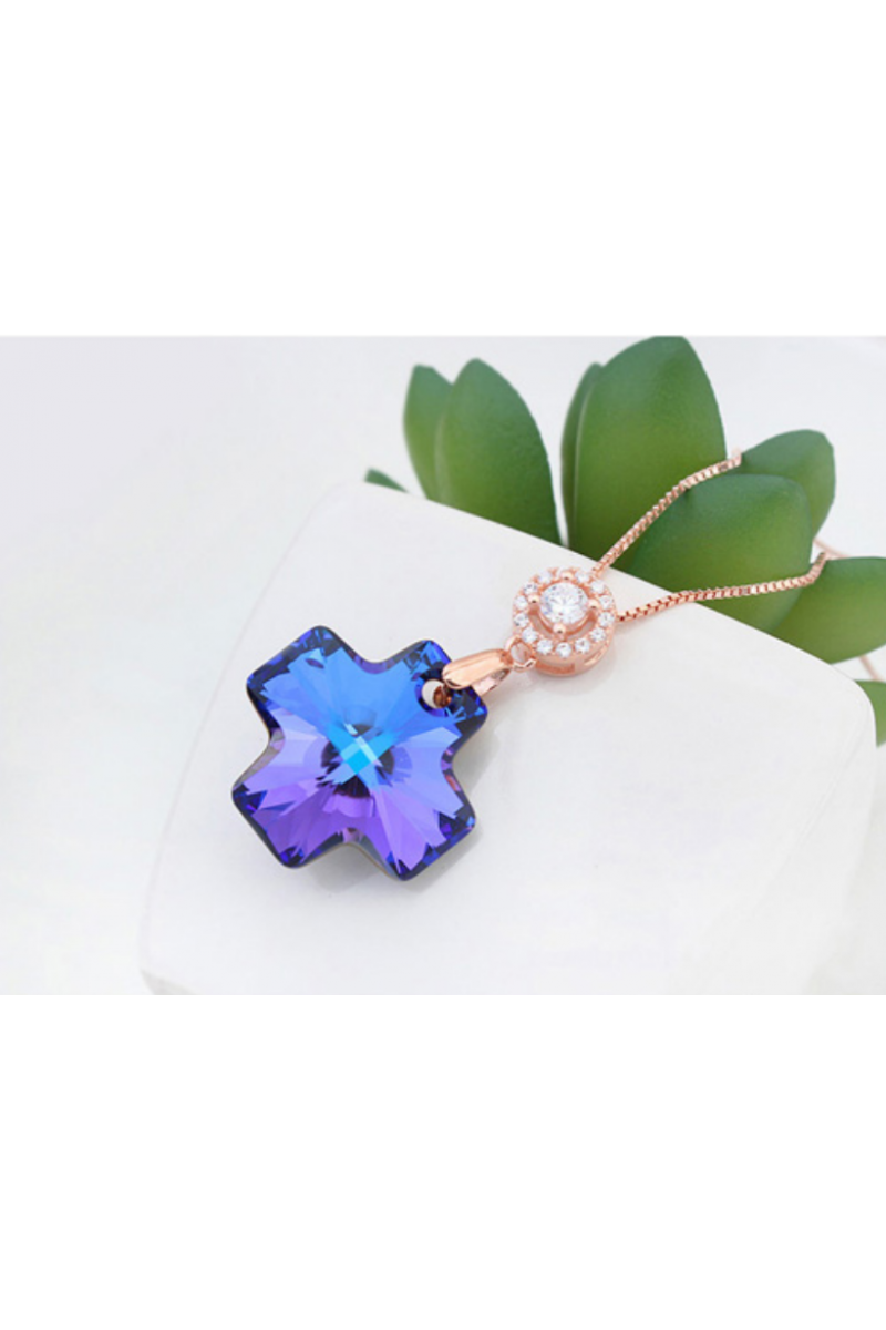 Collier pendentif croix pierre cristal bleu violet chaîne dorée - Ref 21939 - 01