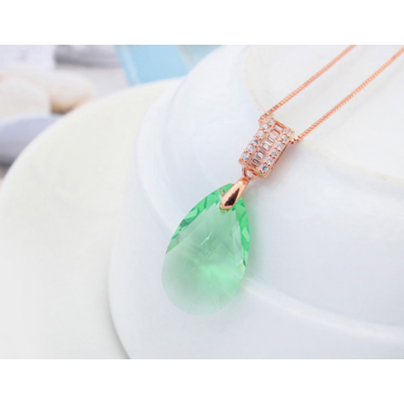 Bijoux pas cher tendance avec cristal vert chaine argent 925