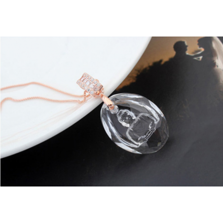 Collier personnalisé pierre blanche cristal avec photo Bouddha