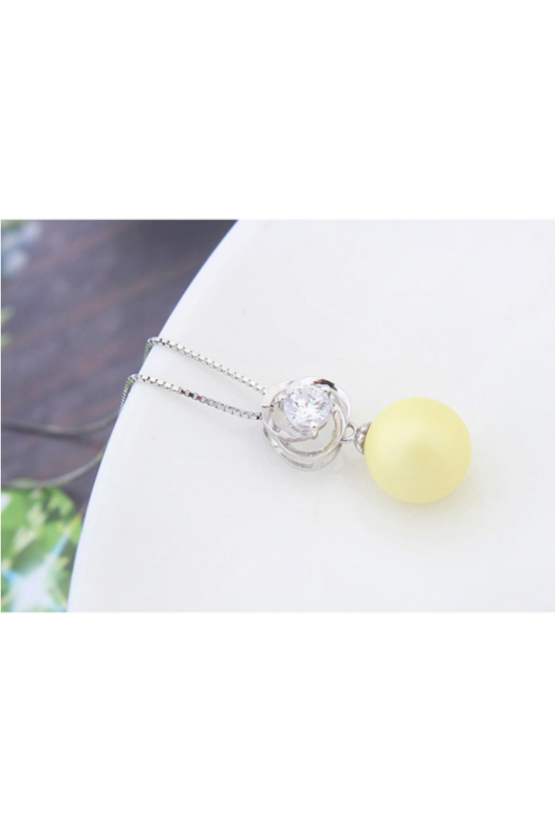 Collier avec une perle jaune et cristal blanc chaîne en argent - Ref 22014 - 01