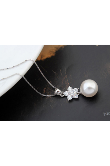 Collier tendance femme avec grosse perle blanche et cristal fleur - 22022 #1