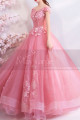 Robe de princesse rose en tulle brodé avec manches tombantes - Ref L2361 - 07