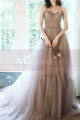 Elegant vintage ball gown with train - Ref L2372 - 03