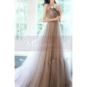 Elegant vintage ball gown with train - Ref L2372 - 05