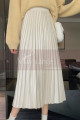 Mid-length beige pleated satin skirt - Ref ju102 - 03