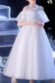 Robe princesse petite fille blanche en tulle brodé avec jolies manches tombantes - Ref TQ019 - 04