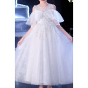 Robe princesse petite fille blanche en tulle brodé avec jolies manches tombantes - Ref TQ019 - 05