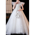 Robe princesse en tulle blanc avec traine et manches courtes papillons pour petite fille - Ref TQ021 - 02