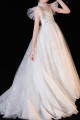 Robe princesse en tulle blanc avec traine et manches courtes papillons pour petite fille - Ref TQ021 - 04