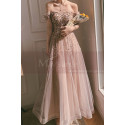 Robe longue de bal en tulle rose nude avec haut moderne en strass et manches courtes tombantes - Ref L2391 - 06