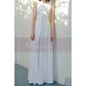 Simple and chic long white evening dress with V neckline at the back - Ref L2070 - 03