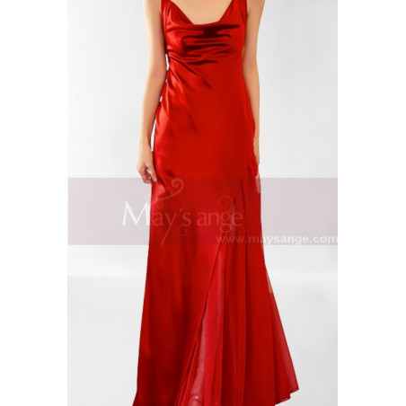 Comment porter la robe rouge? - Bien habillée