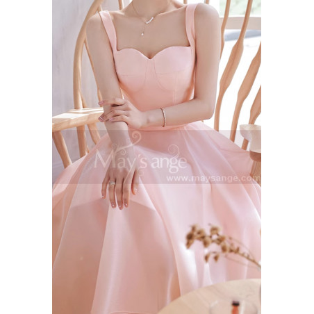 Robe de cocktail princesse courte rose