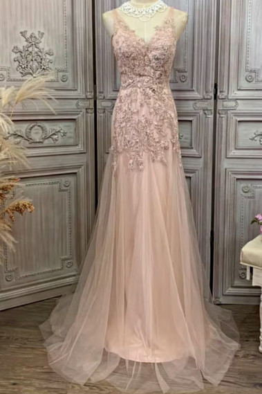 Robe soirée rose poudrée en tulle élégante avec une petite traine - L2084 #1