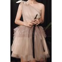 Robe soirée courte beige en tulle avec ceinture - Ref L2090 - 02