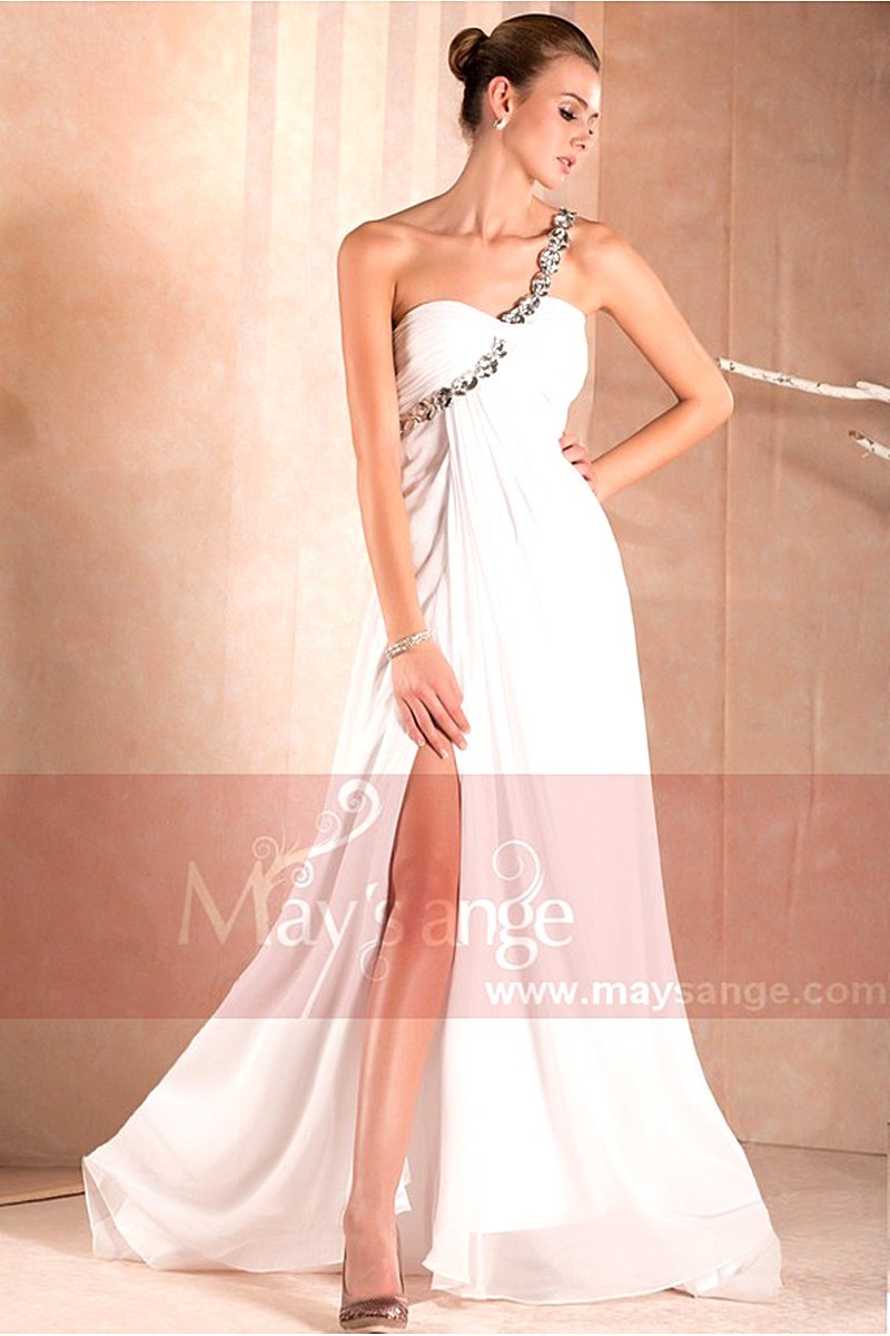 Beauty robe de soirée blanche longue échancrée - Ref L008 - 01 Beauty robe de soirée blanche longue échancrée - Ref L008 - 01