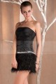 Robe courte sexy avec plumes et bustier en satin - Ref C231 - 03