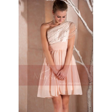 Robe de cocktail Eglantine courte avec petit voile sur les épaules