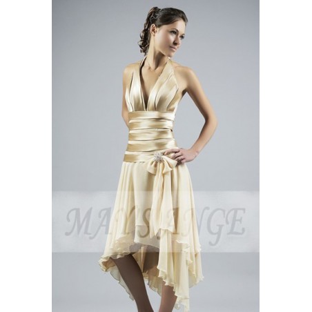 Robe de cocktail charme et grâce or