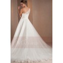 Robe de mariée Amour éternel avec bretelle asymétrique - Ref M307 - 03